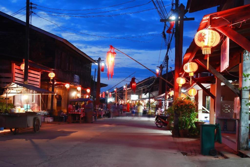 The White Pearl Hotel Krabi town Exterior foto